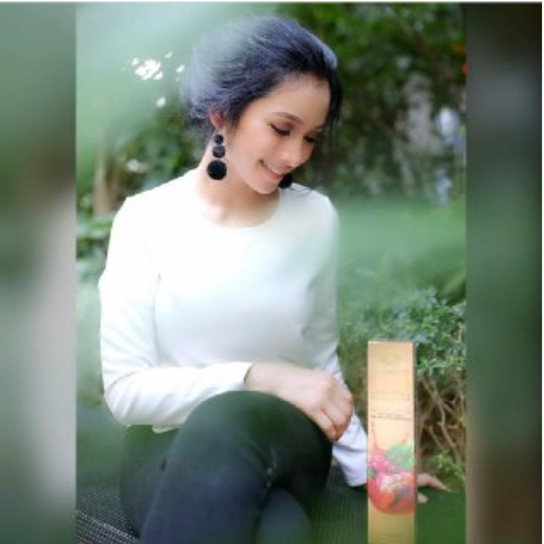 Instock Jamu Mutyara By Tya Arifin Everything Else On Carousell