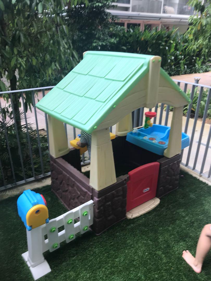 Little Tikes Outdoor Playhouse Babies Kids Baby Nursery Kids Little tikes outdoor playhouse babies kids baby nursery kids