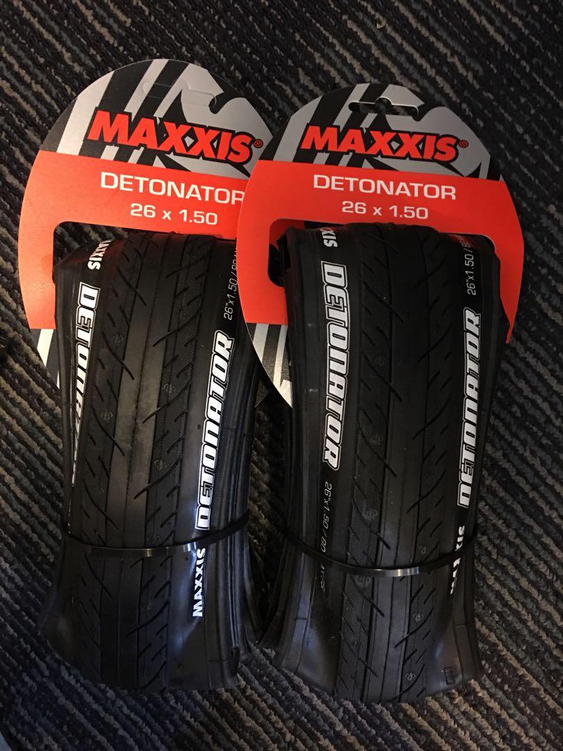 maxxis detonator 26 x 1.5