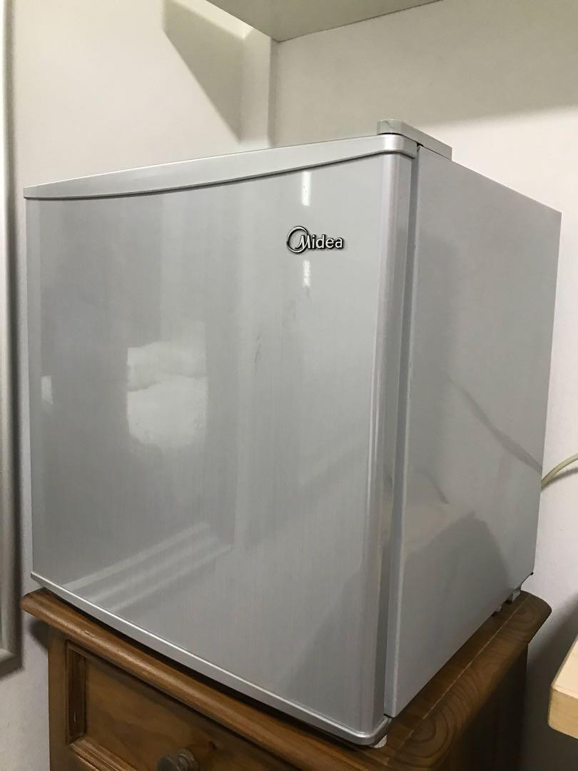 Mini Fridge, TV & Home Appliances, Kitchen Appliances, Refrigerators