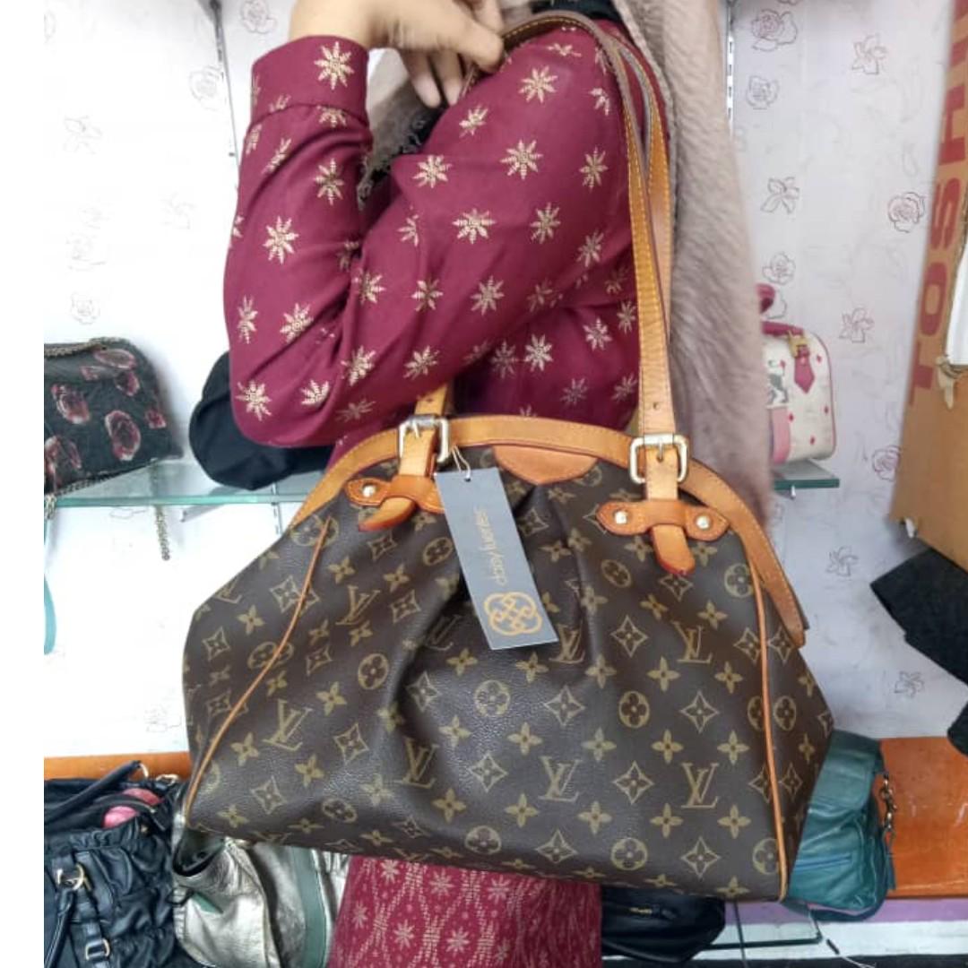 Louis Vuitton Tivoli GM, Women's Fashion, Bags & Wallets, Purses & Pouches  on Carousell