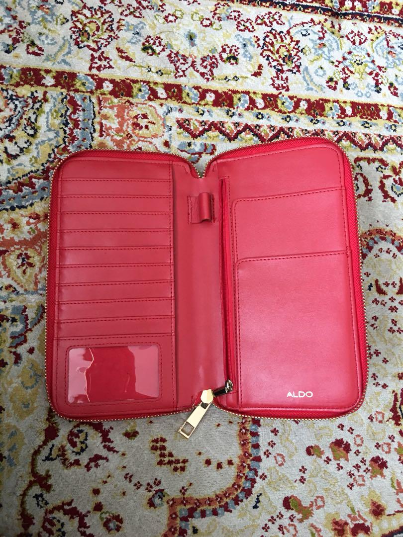 RED ALDO CLUTCH
