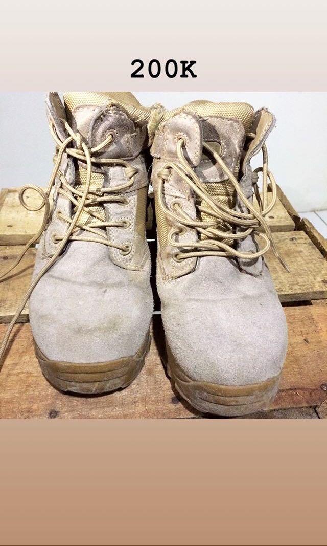 Sepatu Delta Women S Fashion Women S Shoes On Carousell