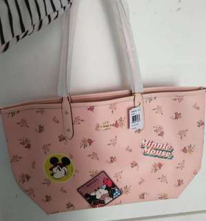 (Kategori: ) berada di . Dikirim oleh anysha_authentic (ID iklan 187305194, Gambar 1). Deskripsi: .