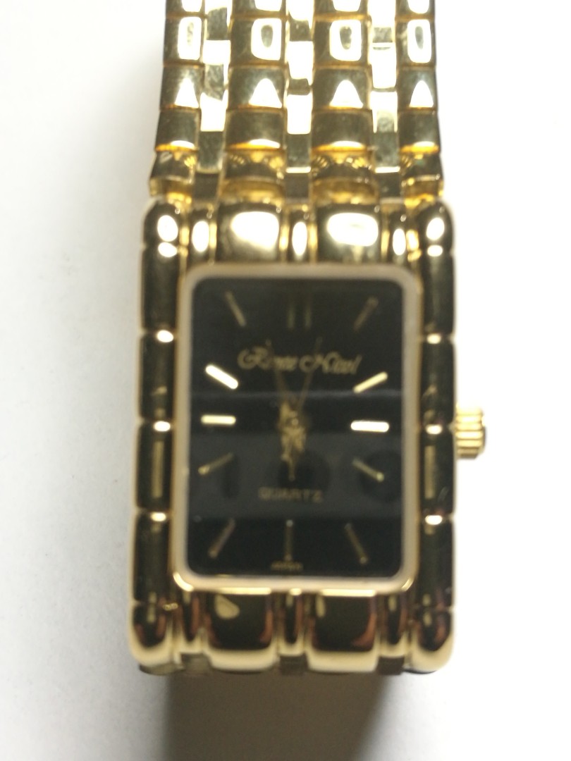 Renee nicol online quartz watch