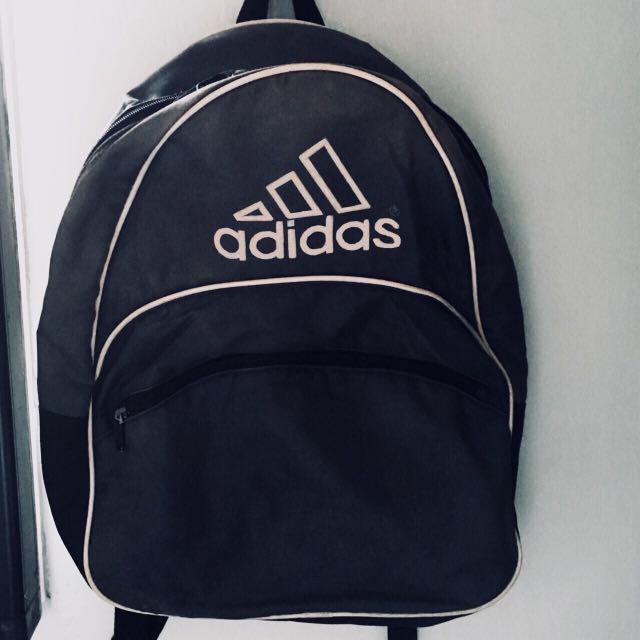 adidas backpack vintage