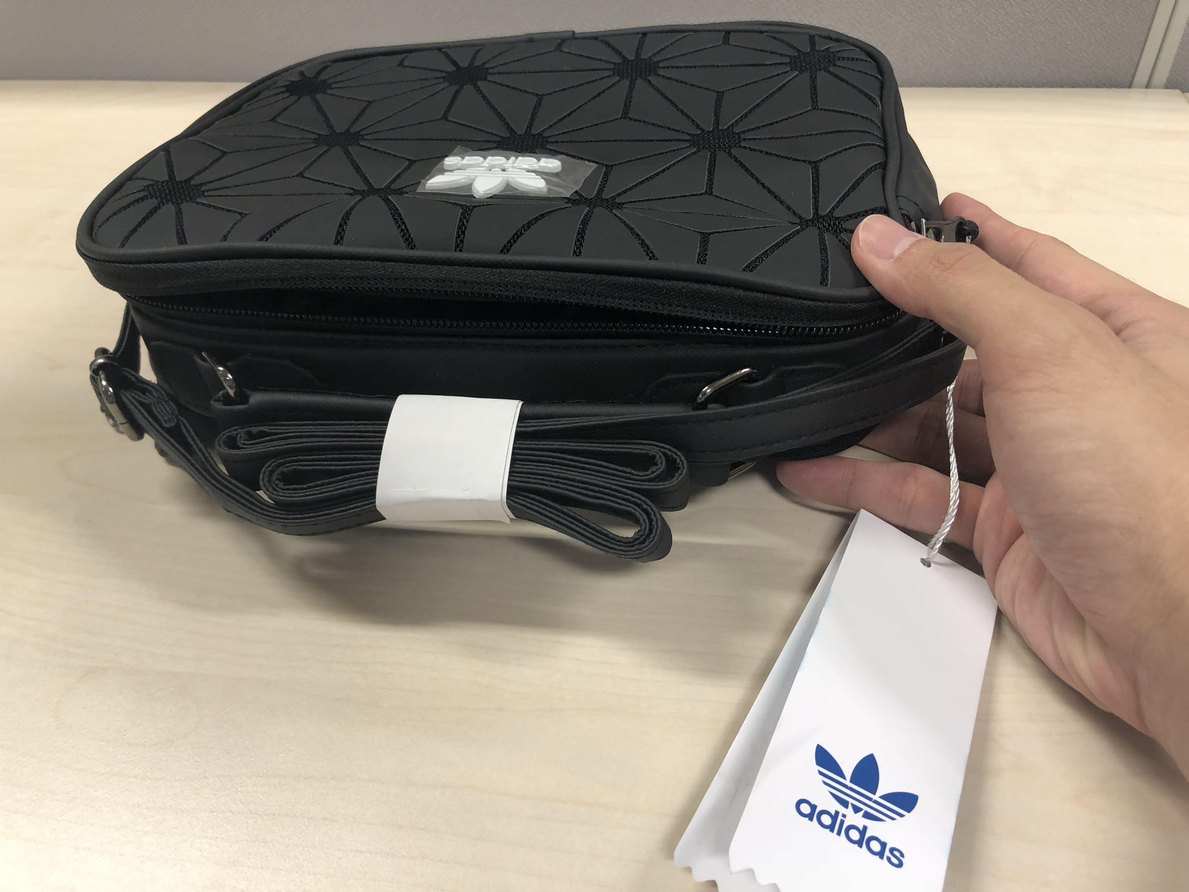 Adidas 3d store mini airliner bag
