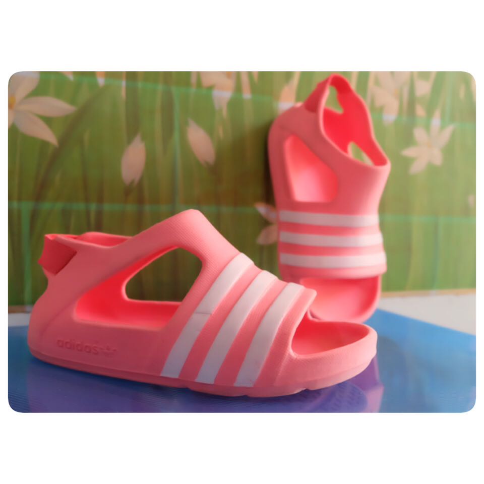 adidas adilette kids