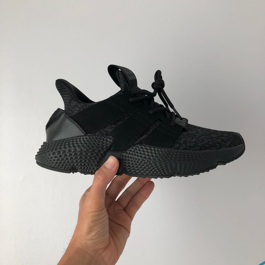 hype black shoes