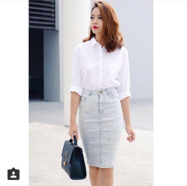 light denim pencil skirt