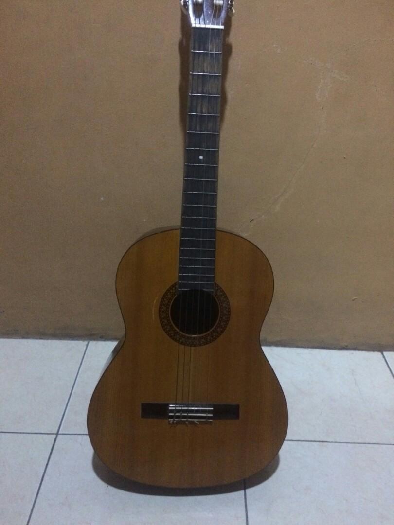 Unduh 52 Koleksi Gambar Gitar Merk Yamaha Paling Bagus Gratis HD
