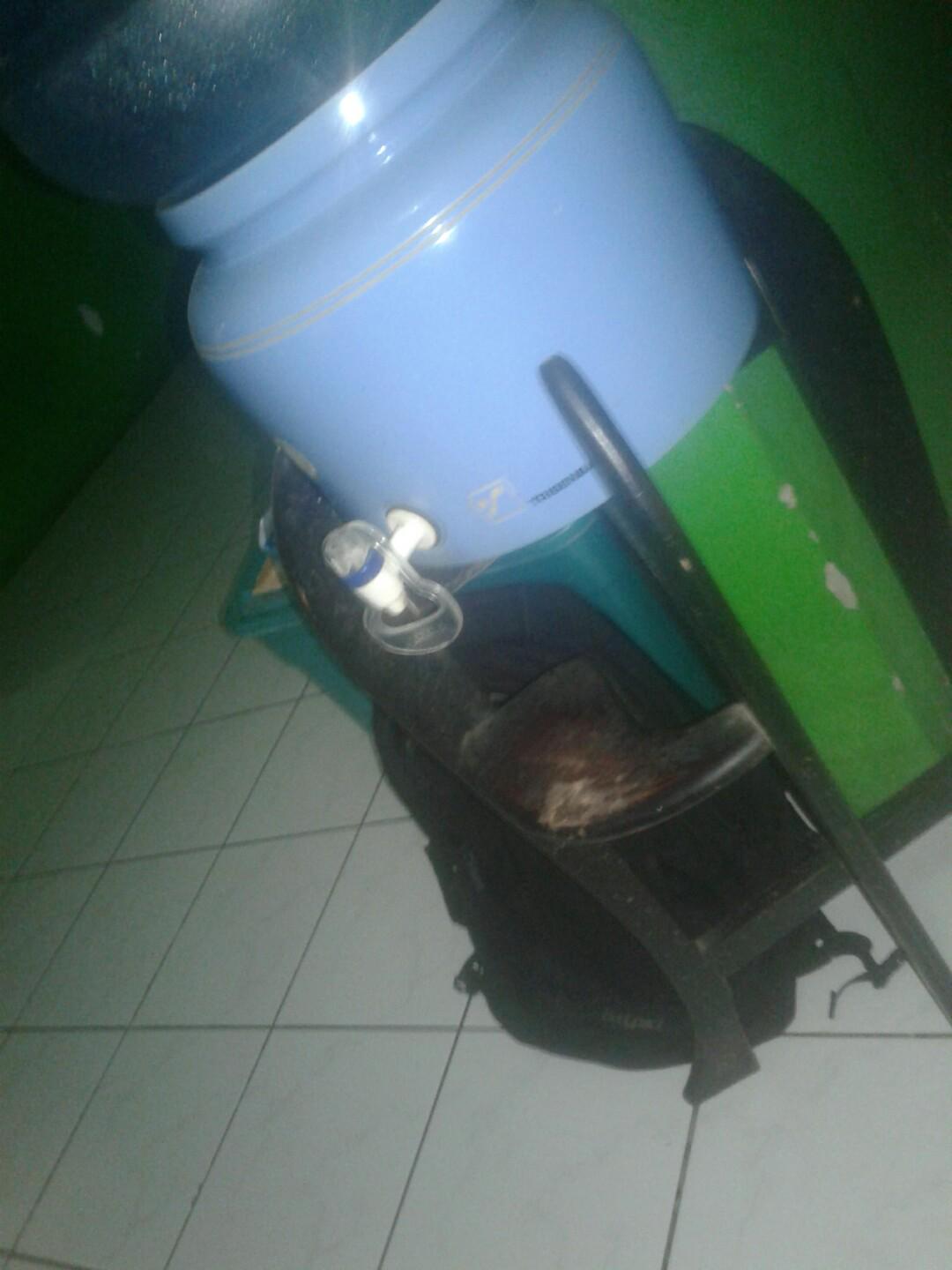 Download 770 Gambar Guci Air Minum Paling Bagus HD