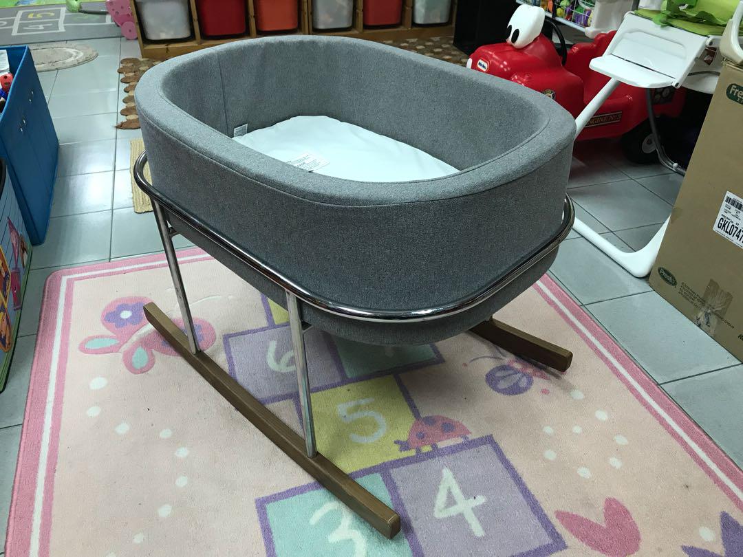Monte Design Rockwell Bassinet Modern Heather Grey Basket