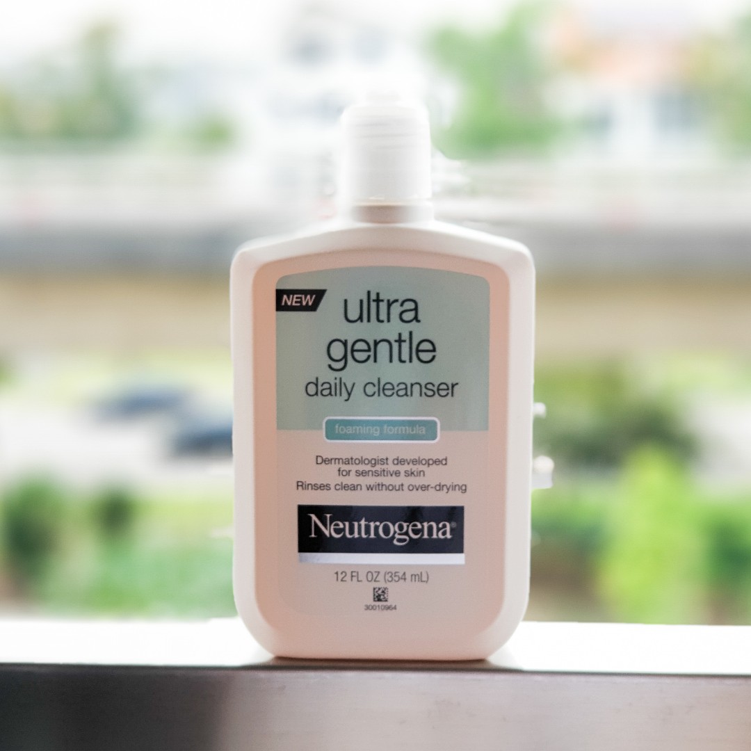 neutrogena ultra daily cleanser