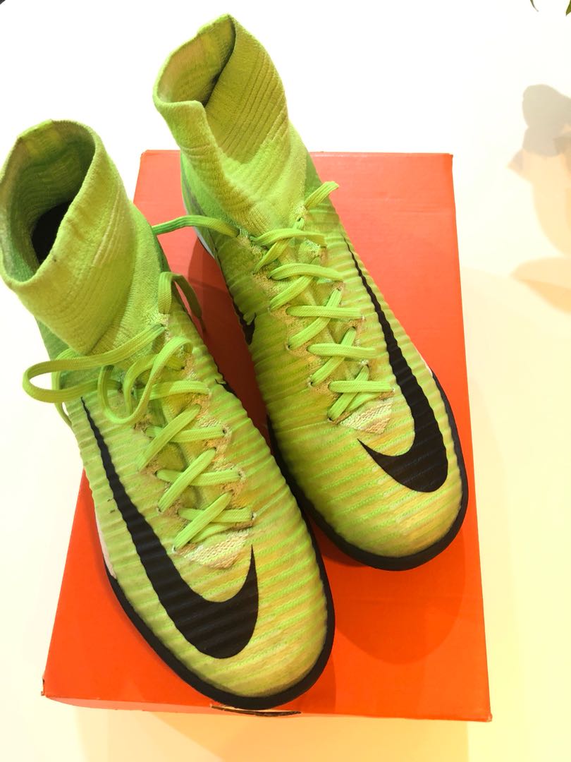 Nike Football shoes, Men's Fashion, Footwear, Sneakers on Carousell
