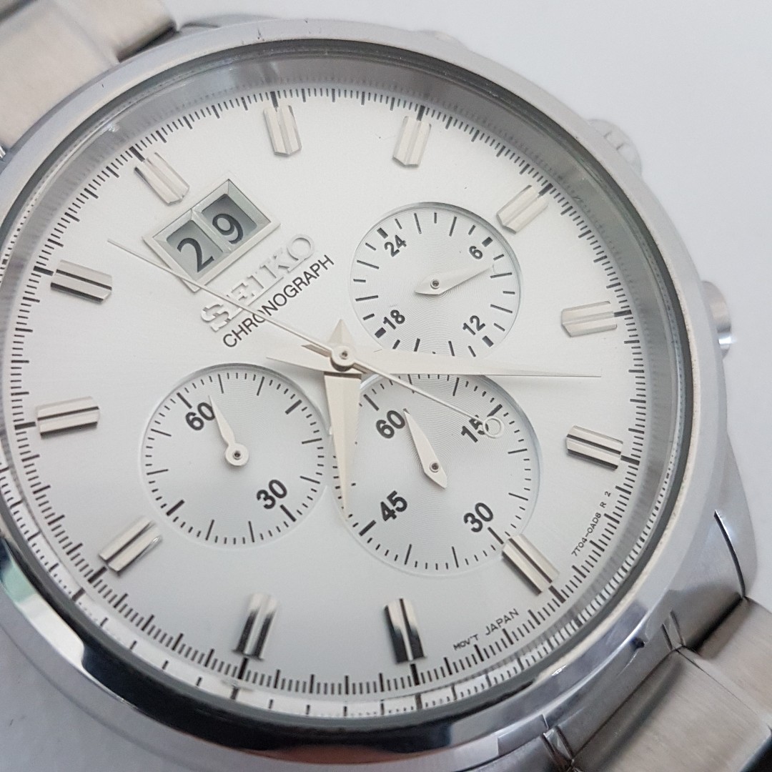 seiko chronograph 7t04