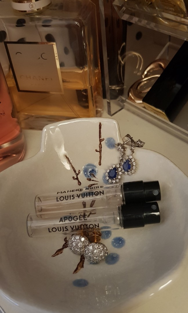 SOLD. Louis vuitton latest perfume. Sample size. Smells divinely delicious. 6 pieces plus the ...