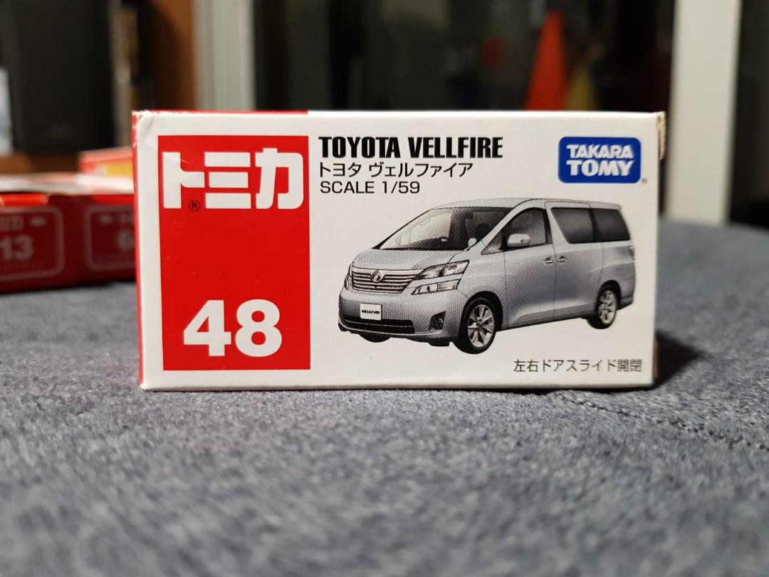 tomica toyota vellfire