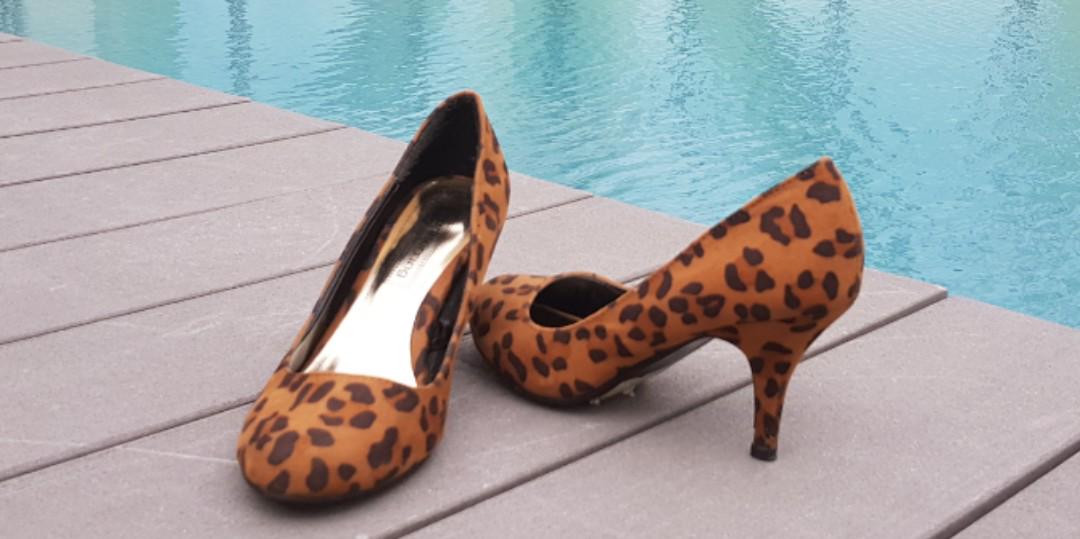 Red animal print heels new arrivals