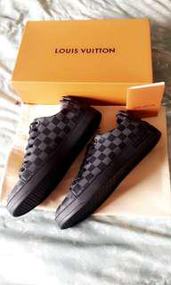 Men's LV Checkered Low Top Shoes