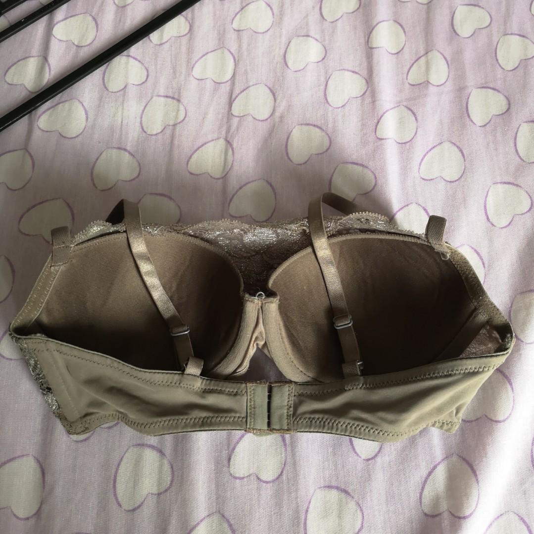 34A Cleavage Cover Up Lace Bra, Women's Fashion, Maternity wear on Carousell