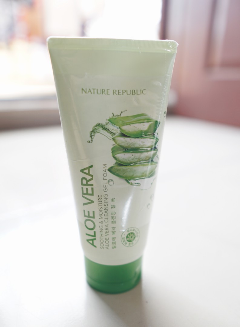 pencuci muka aloe vera