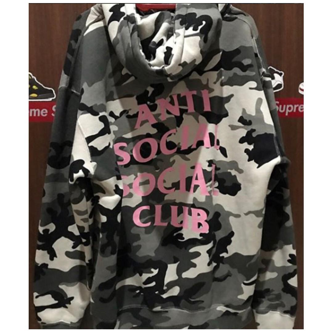 Assc camo hoodie pink top