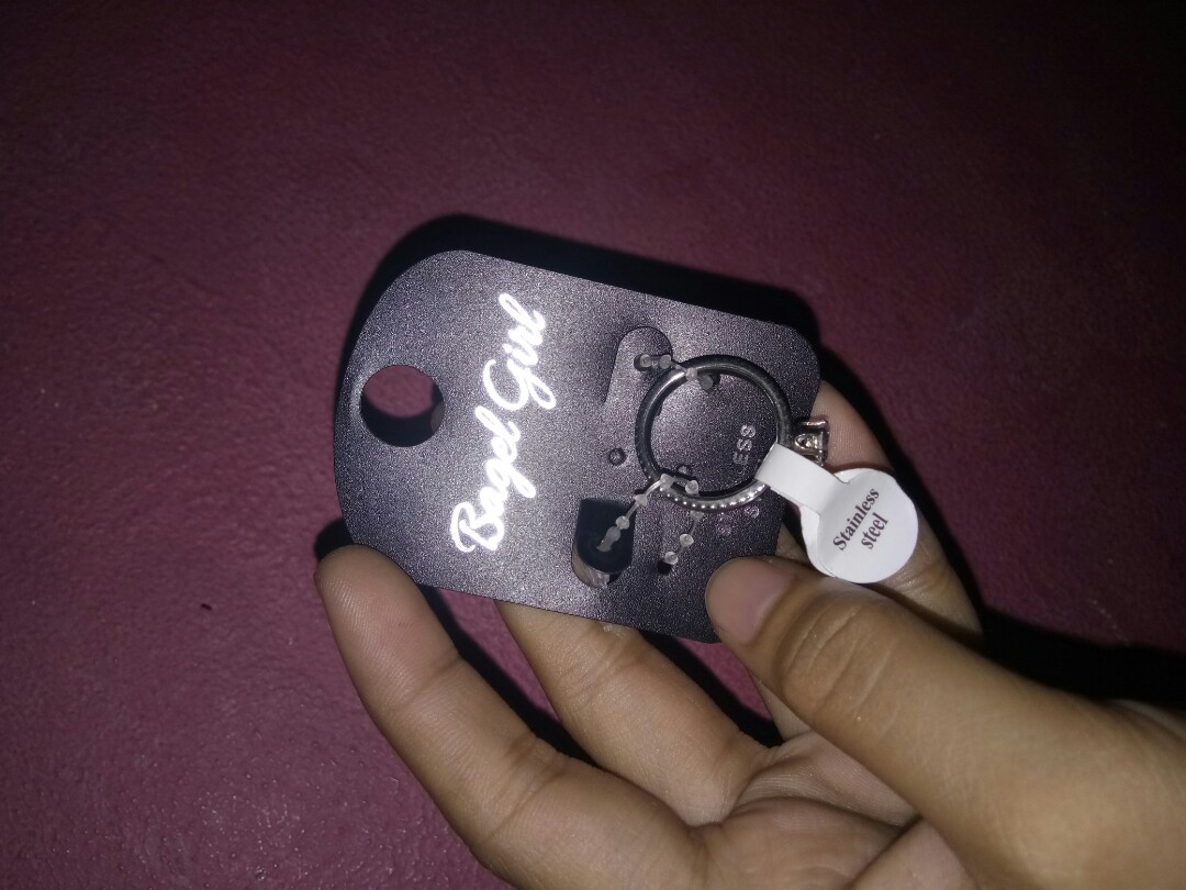 Bagel Girl Ring, Women's Fashion, Jewelry & Organizers, Body Jewelry on