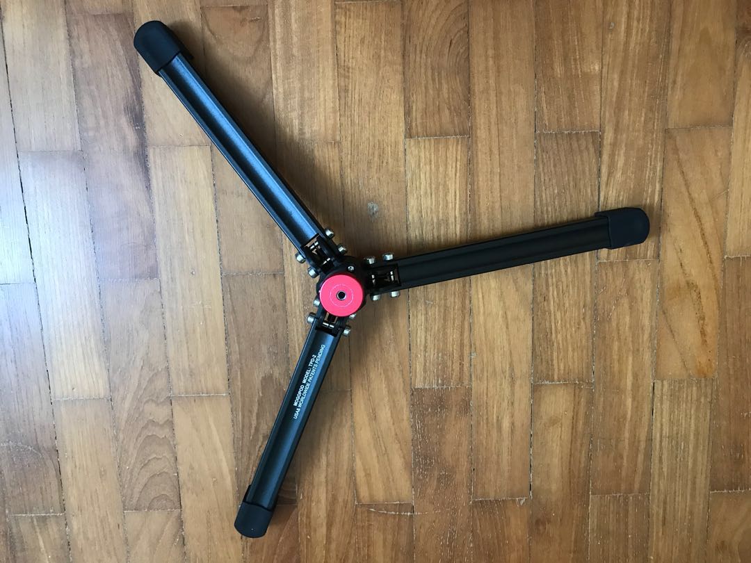 Big stable monopod feet, Photography, Photography Accessories, Tripods & Monopods on Carousell