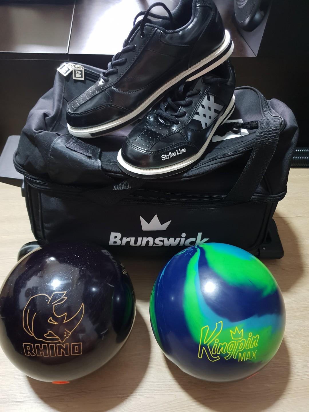 Bowling Ball set with shoes and trolley 