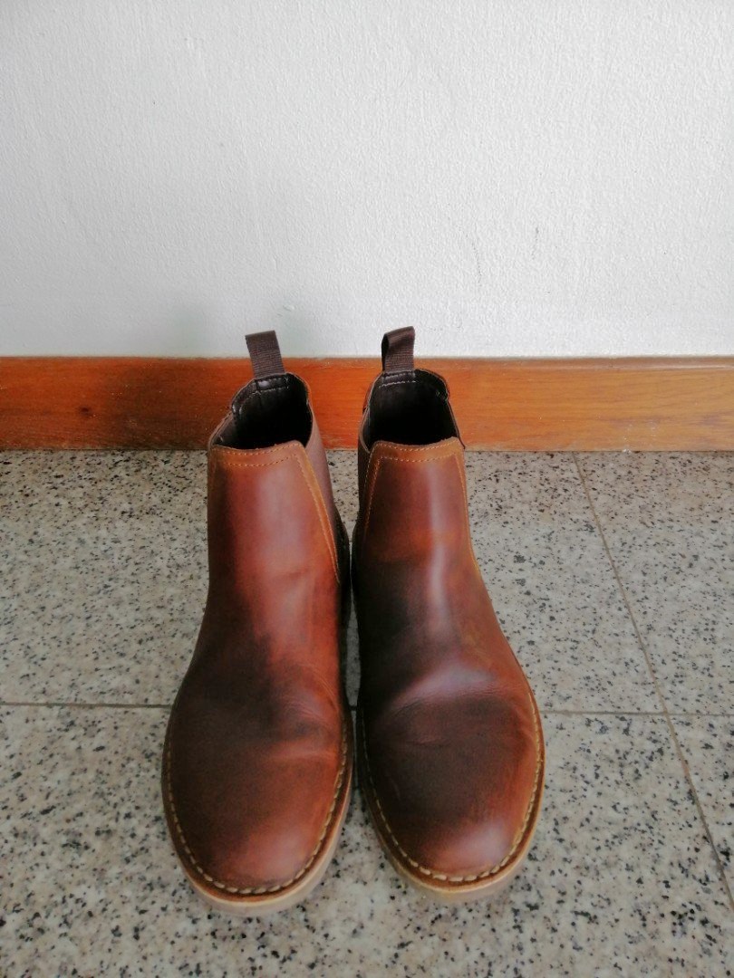clarks brown chelsea boots