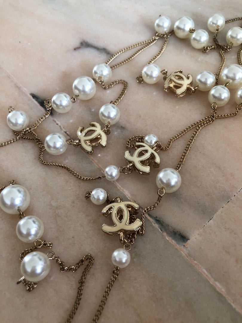 Chanel inspired necklace, Luxury, Accessories on Carousell