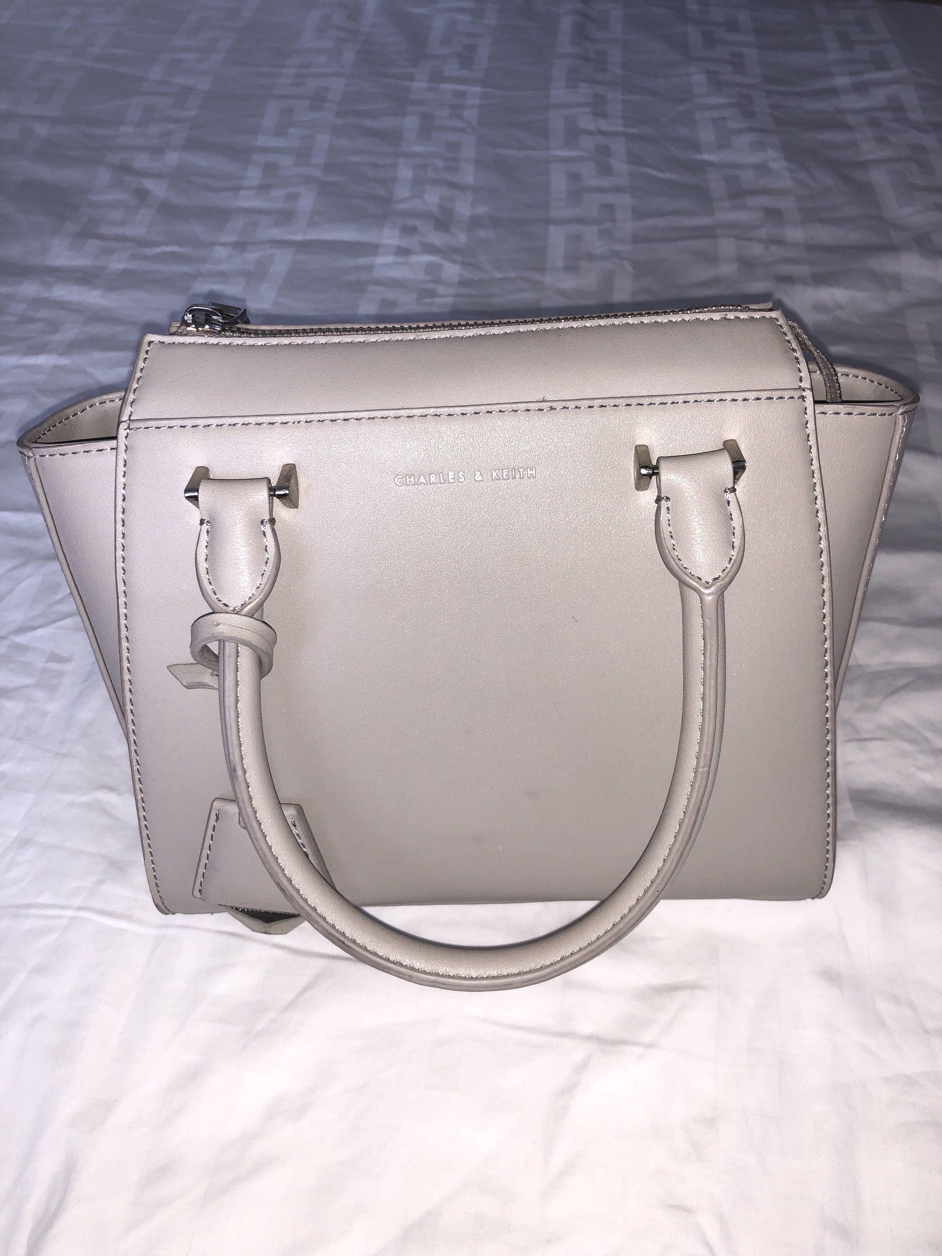 charles and keith beige bag
