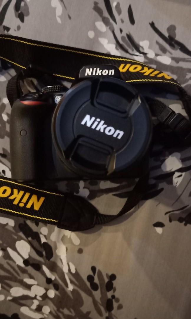 Digital camera (Category: Cameras) located in Singapore. Submitted by flybuyjo (Listing ID 187490665, Image 2). Description: Nikon D3400 lens Af-P Nikkor 18 to 55 mm Excellent condition 2 batteries Bag Charger.