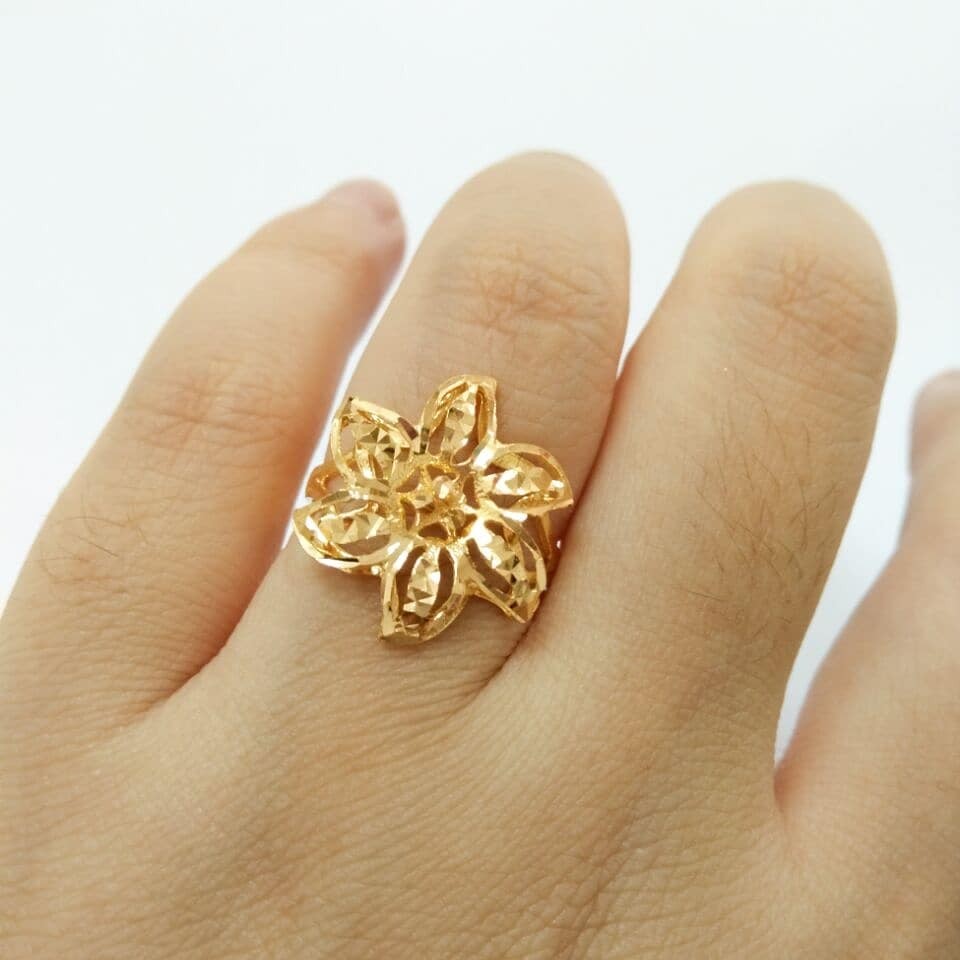 Gold 916 Women S Fashion Jewellery On Carousell