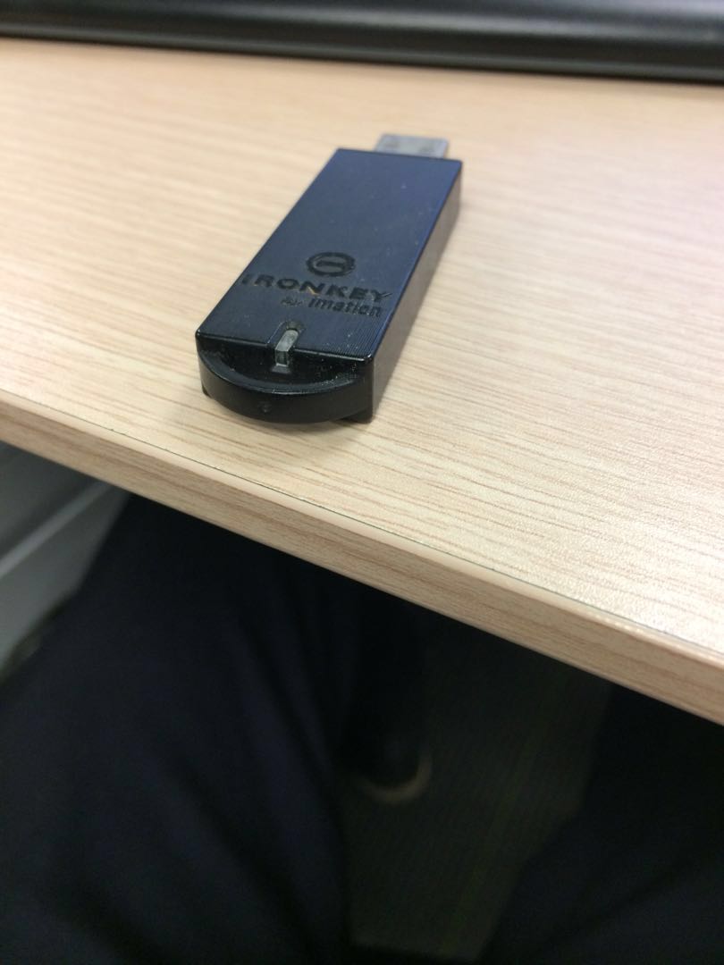 Imation USB windows to go ironkey 128gb, TV & Home Appliances, TV