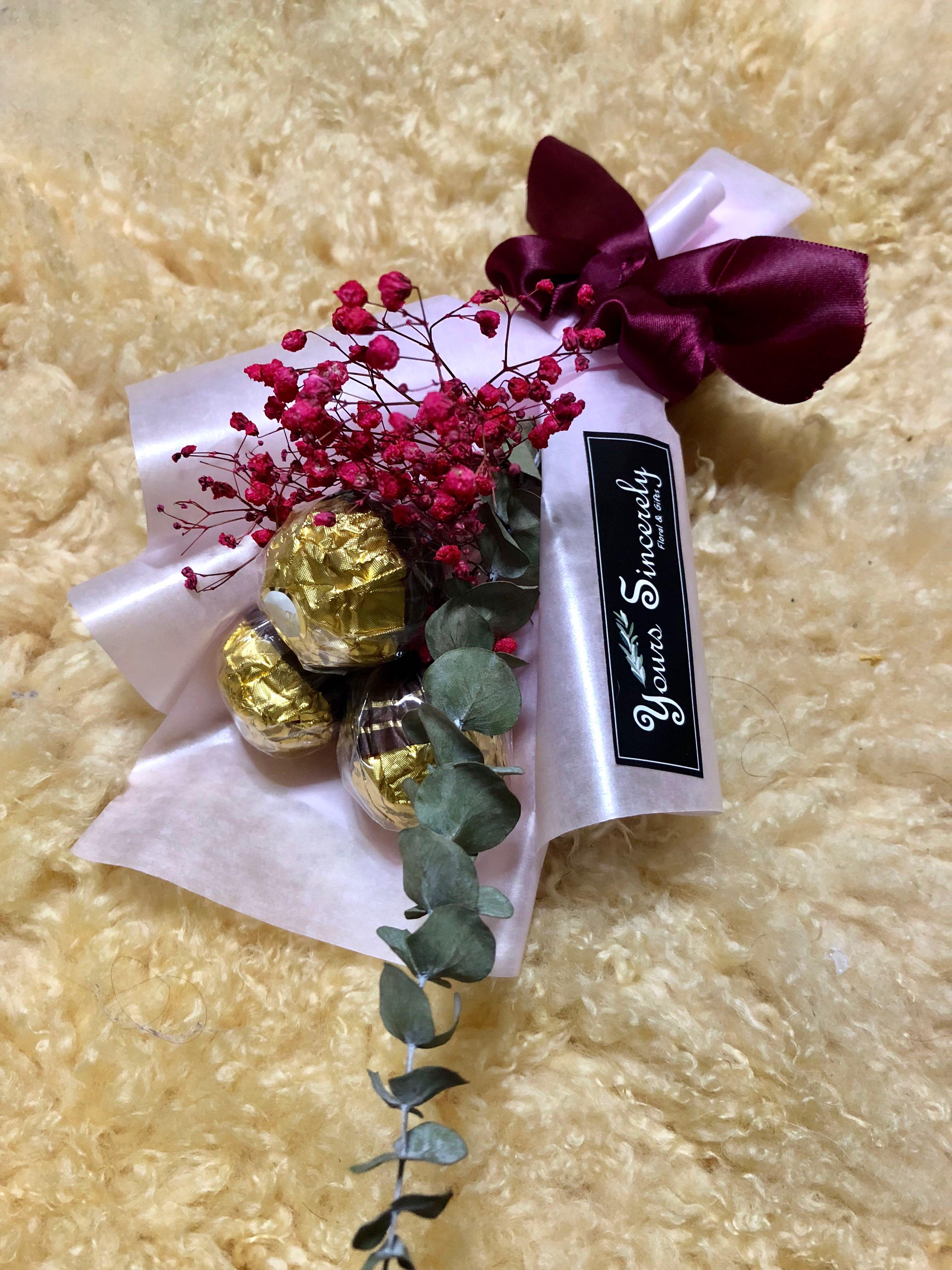Mini Chocolate Bouquet Gardening Flowers Bouquets On Carousell