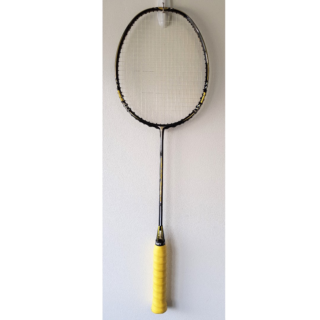 second hand badminton racket