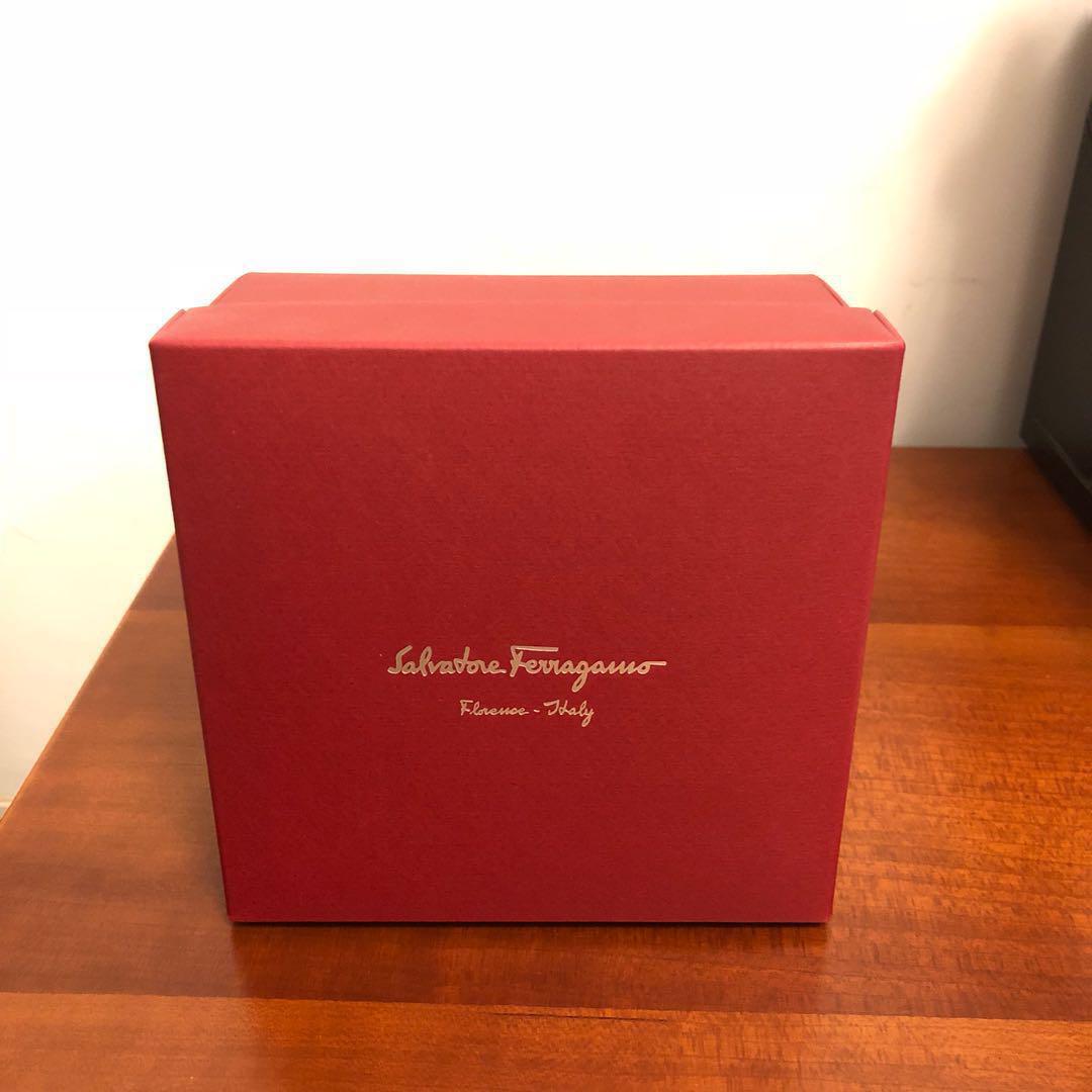 Ferragamo gift box Clearance
