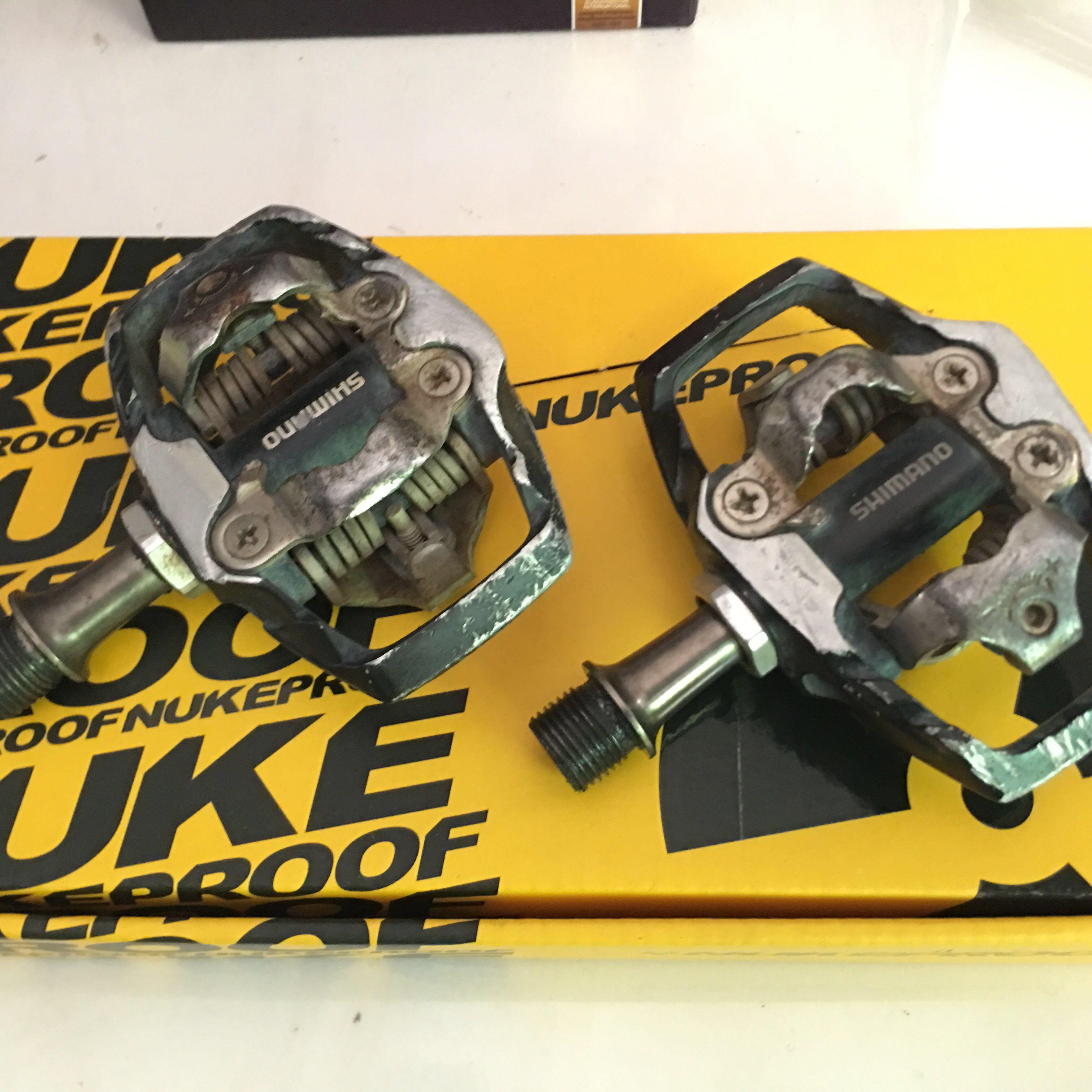 xt m785 pedals