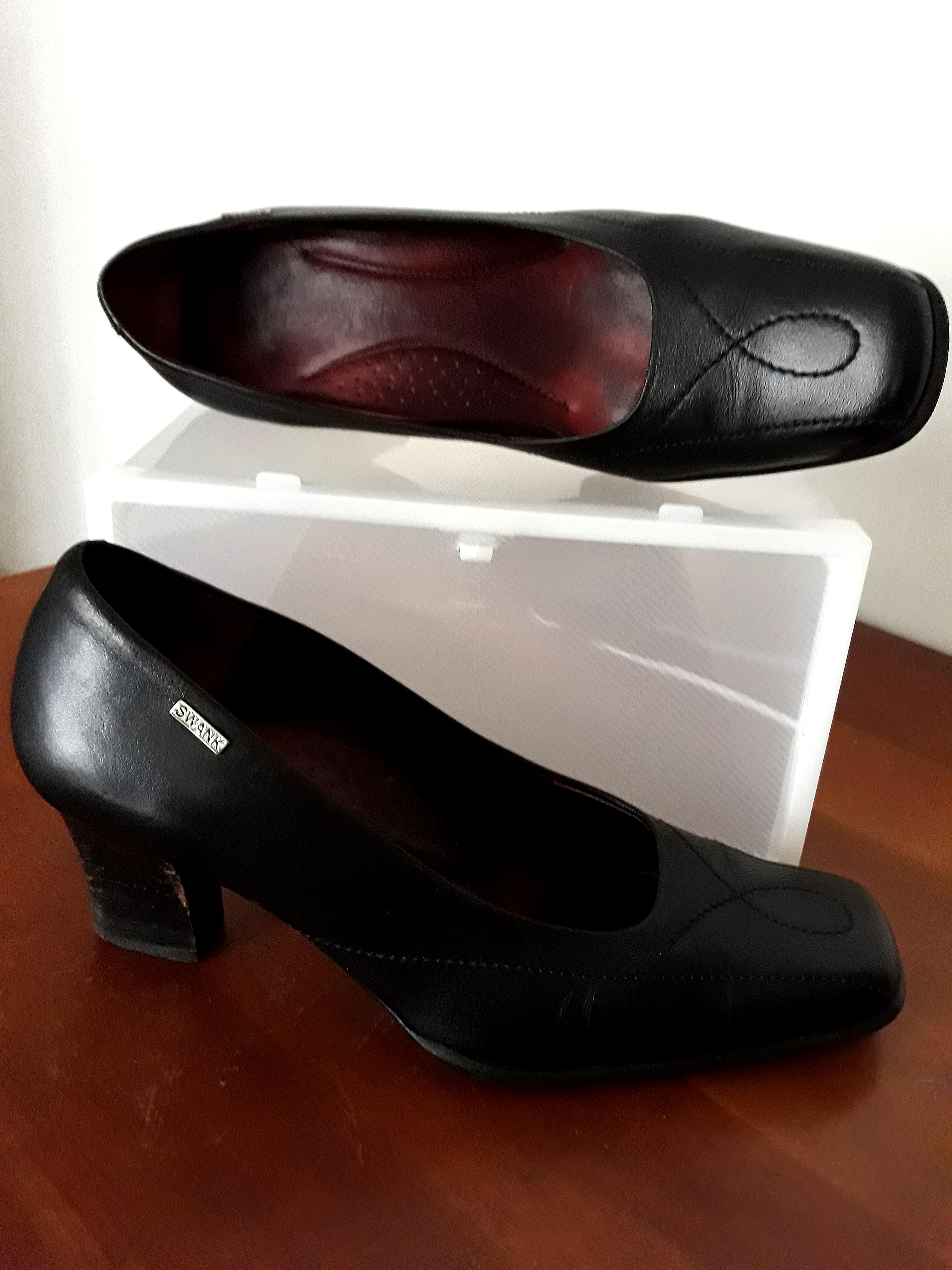 ladies court shoes size 5