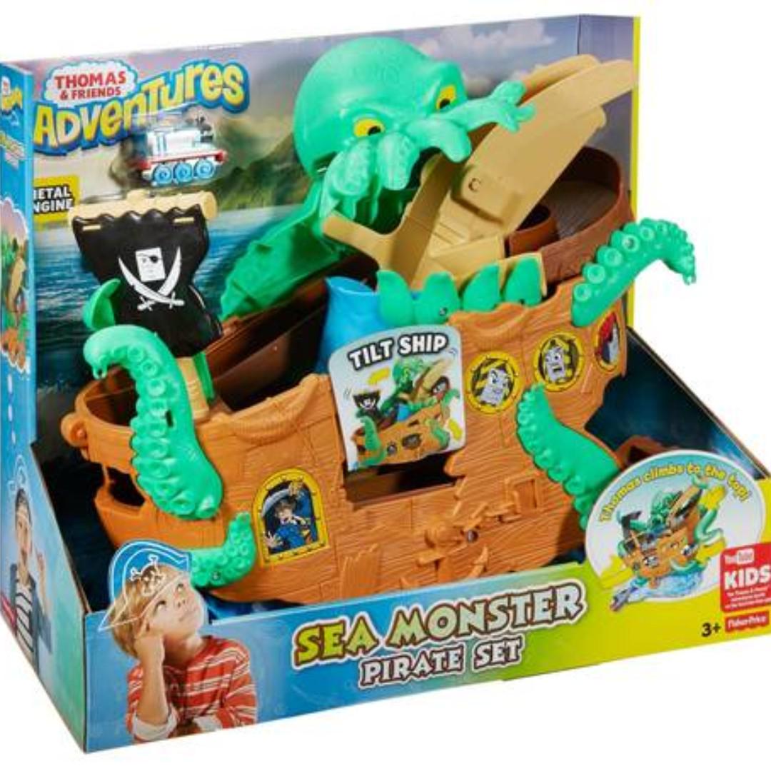 thomas and friends sea monster pirate set