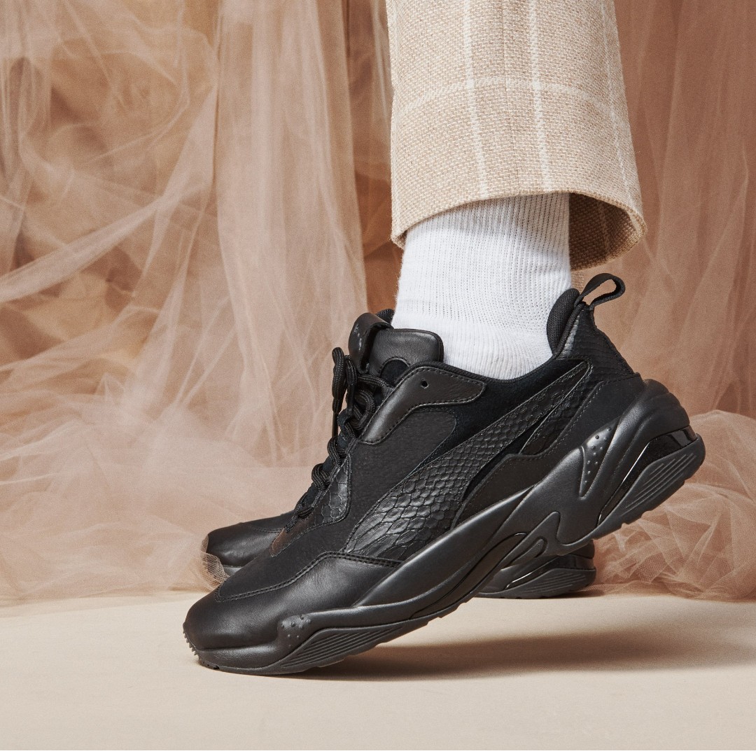 puma thunder triple black