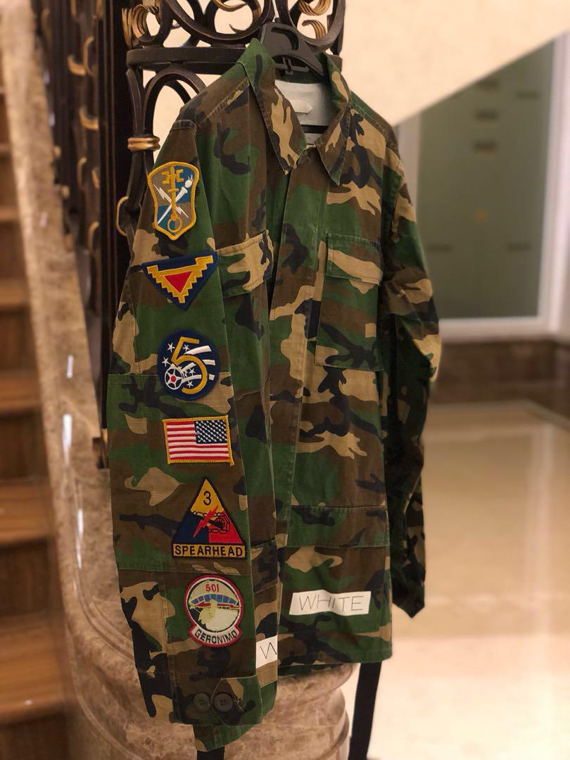 Off white camouflage patch cargo jacket top