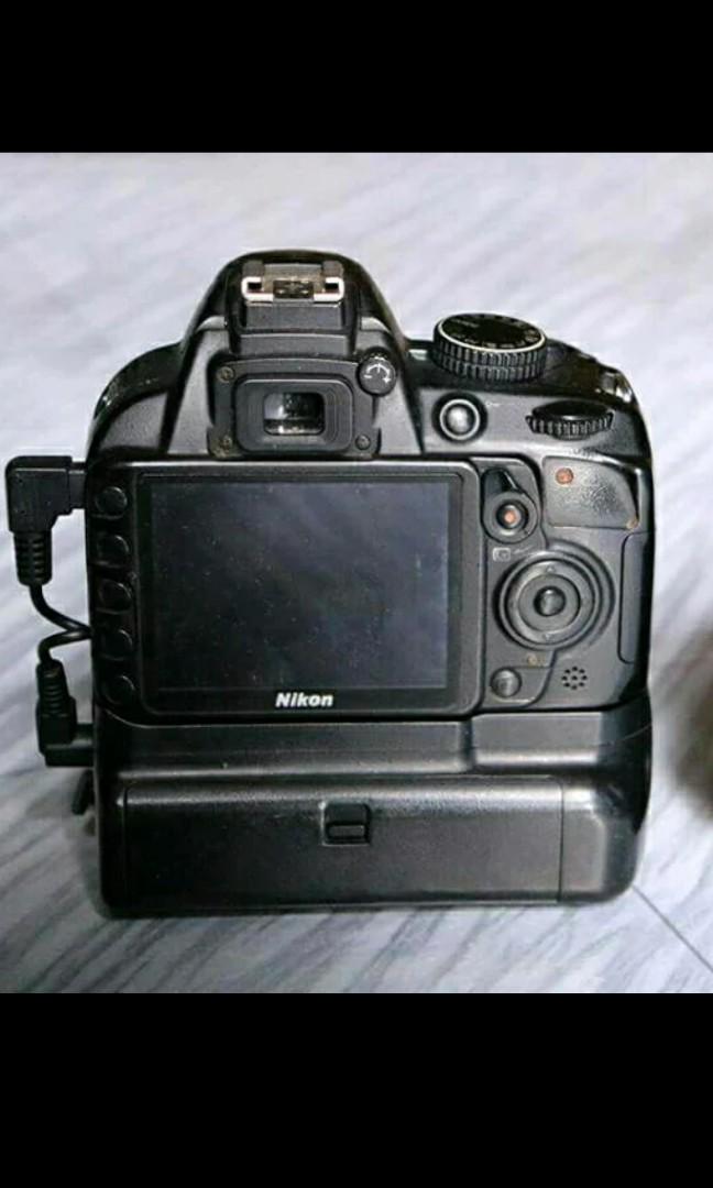 body only nikon d3100 baterai grip ori