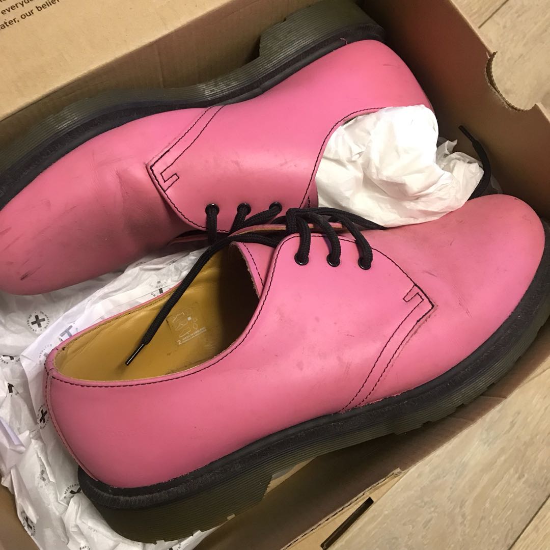 2nd hand dr martens