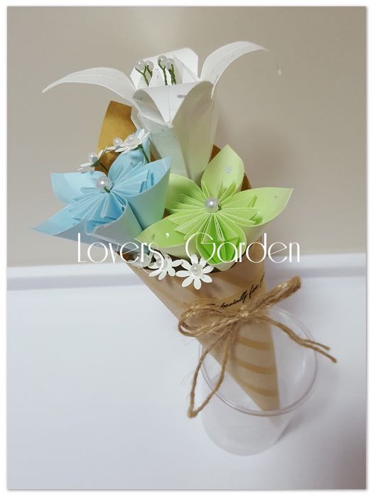 Handmade Paper Flower Bouquet, Hobbies & Toys, Stationery & Craft