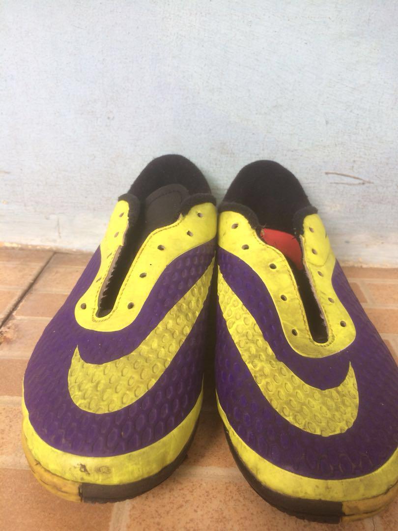 Jual Sepatu Futsal Nike Hypervenom Original Men S Fashion Men S