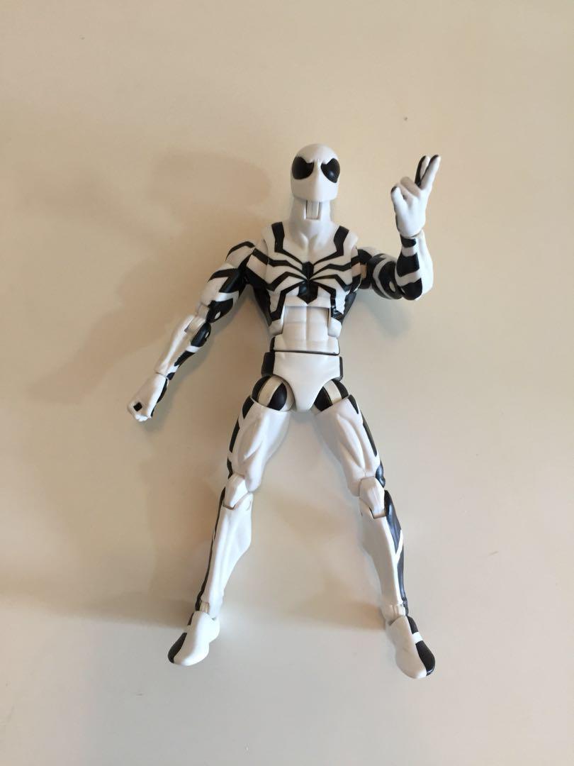 White spiderman best sale toy