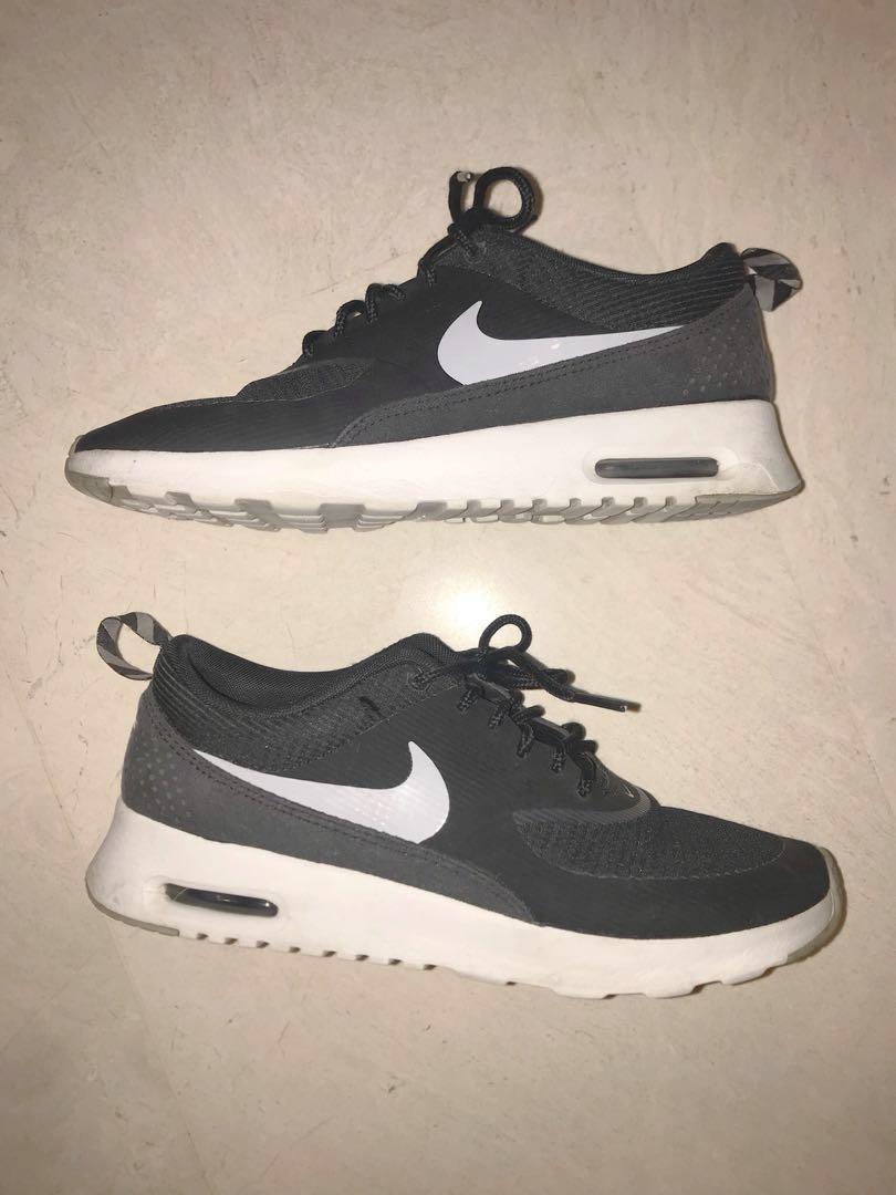 OPEN PRICE LOWERED Nike Air Max Thea 
